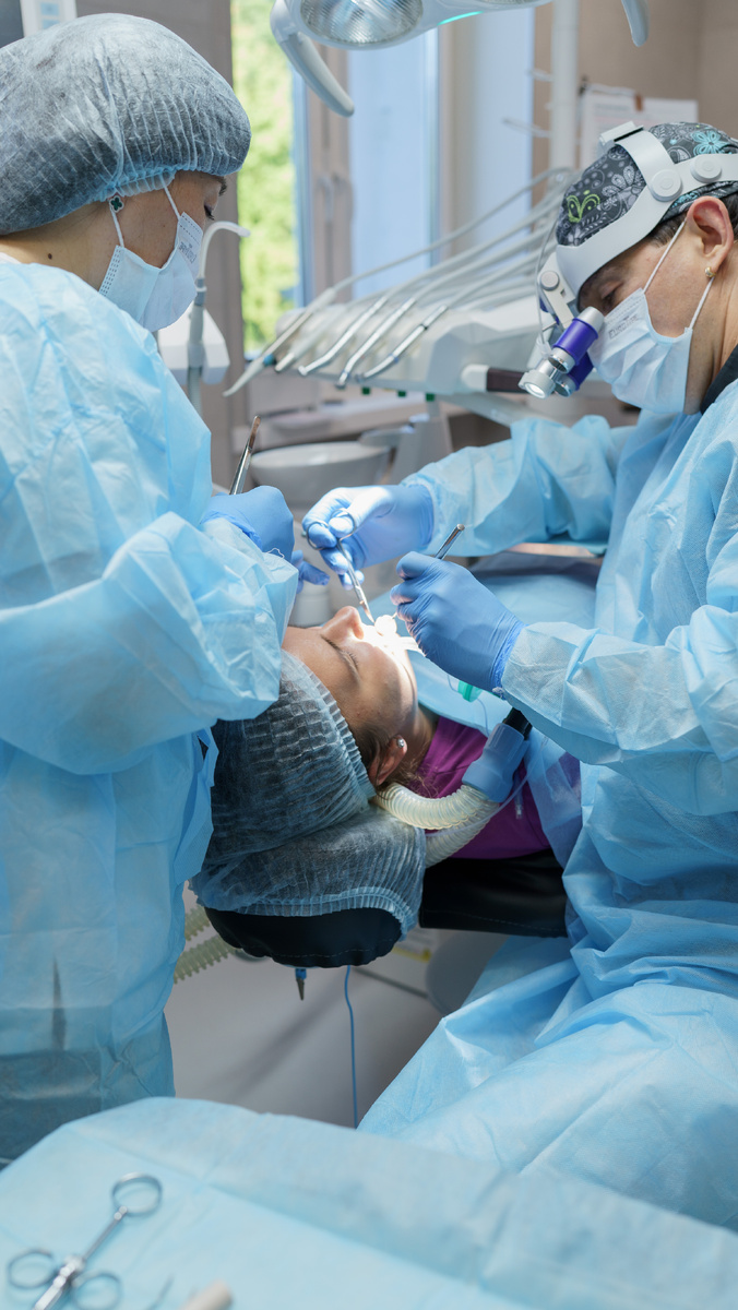 Фотография взята с сайта стоматологии Дмитрович Фэмили https://www.dmitrovich.ru/