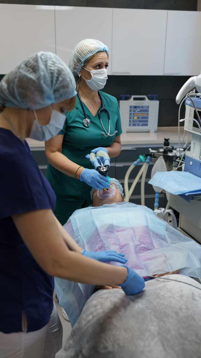 Фотография взята с сайта стоматологии Дмитрович Фэмили https://www.dmitrovich.ru/