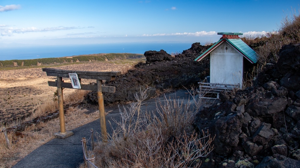 @RITSU MIYAMOTO/Shutterstock