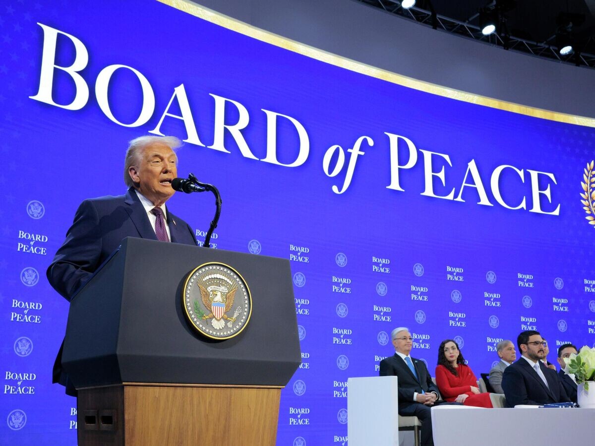    Президент США Дональд Трамп выступает на "Совете мира" в Давосе | © Getty Images / Chip Somodevilla