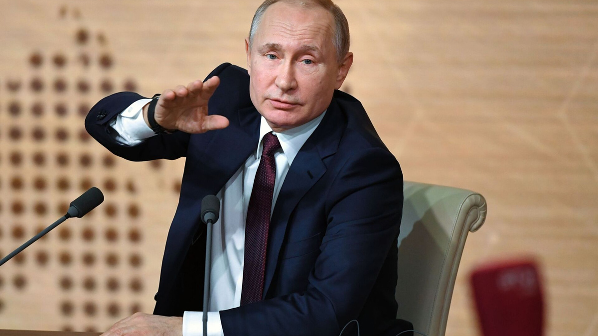 Малому бизнесу становится тяжело: Путин отреагировал на сигналы предпринимателей