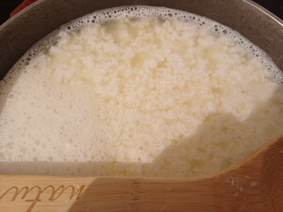 Сыворотка отделилась