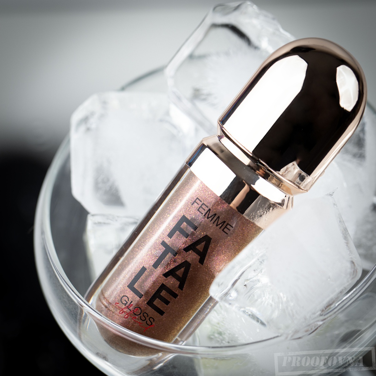 Блеск для губ Femme Fatale Vivienne Sabo