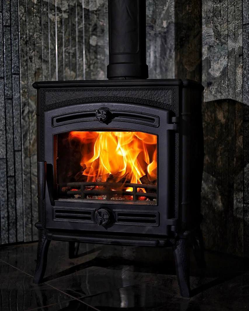 Отопительная печь-камин "Маэстро II" от ПроМеталл