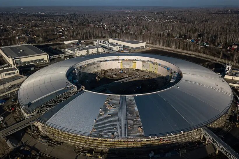    © РИА Новости. Александр Кряжев. Строительство СКИФ в наукограде Кольцово