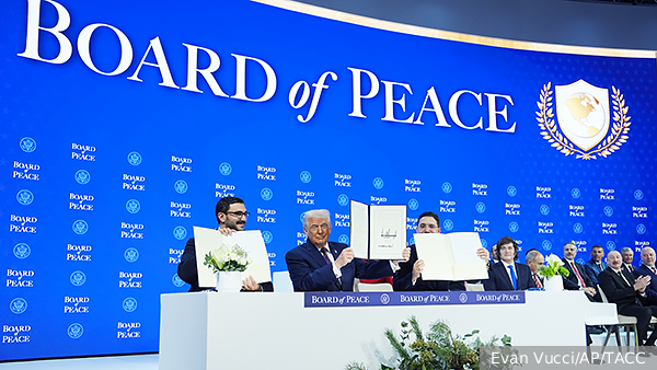     Фото: Evan Vucci/AP/ТАСС   
 Текст: Валерия Городецкая