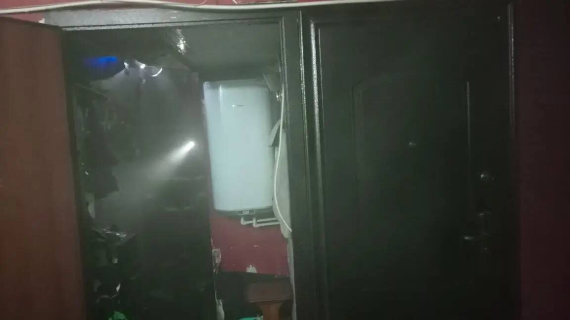    Спасатели ликвидировали пожар в общежитии в Лахденпохье© Госкомитет Карелии по безопасности