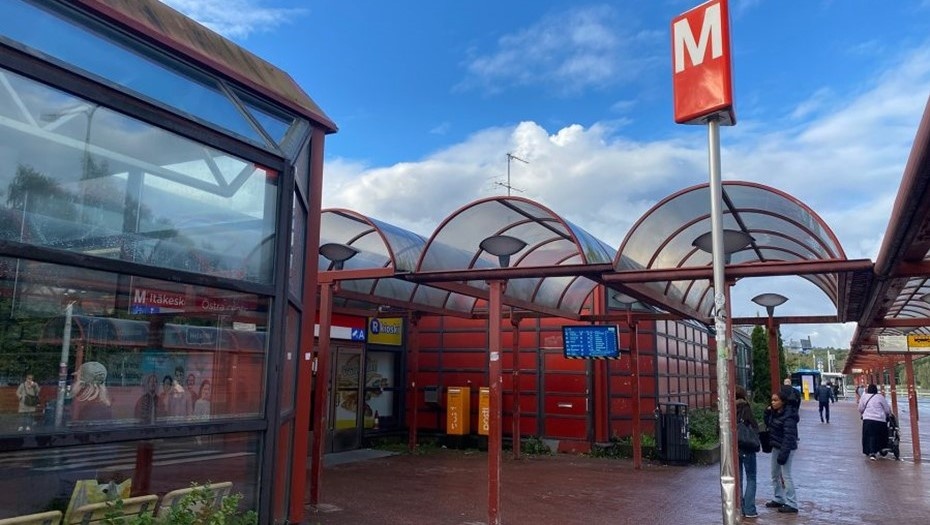 Автор фото: Kaupunkiliikenne. Станция метро "Итякескус" Хельсинкского метрополитена. Хельсинки, Финляндия.