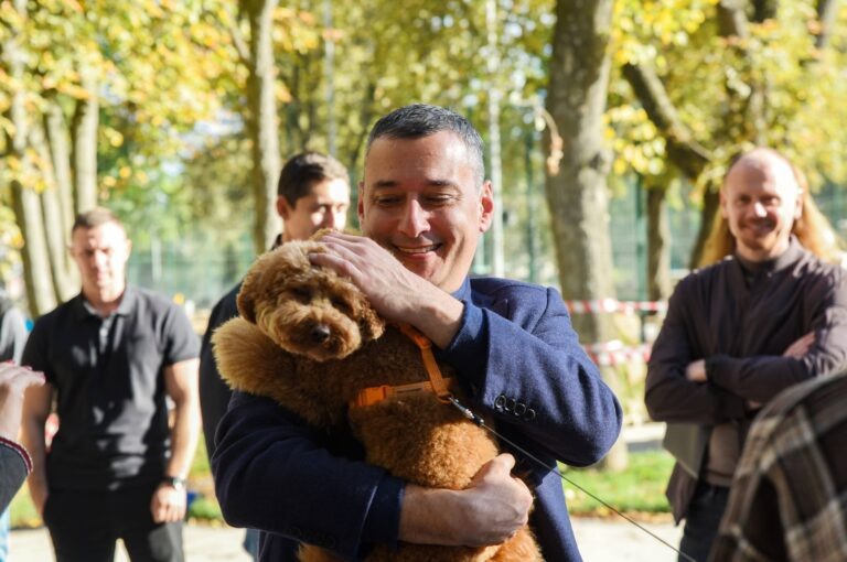 Попал в ДТП посещавший Брянщину губернатор соседней Курской области Хинштейн