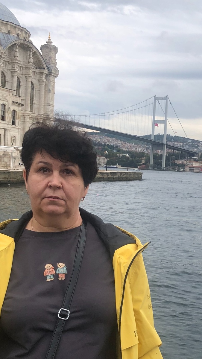    Галина Свечникова прилетала в Стамбул, чтобы лично проследить за поисками сына. Фото: соцсети