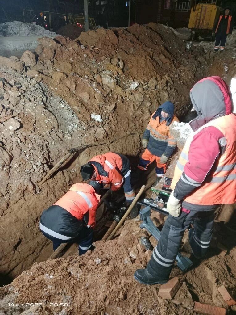    Аварийная бригада устраняла повреждение кабеля днем и ночью   пресс-служба ИжГЭТ