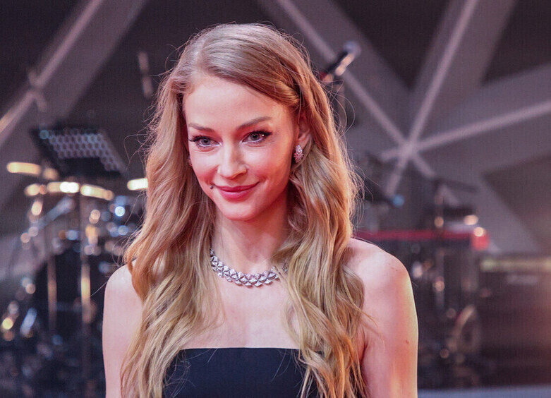     Светлана Ходченкова