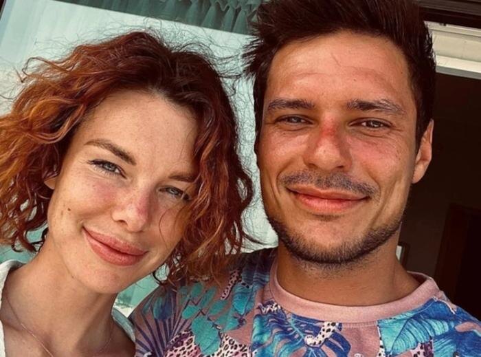 Анна Старшенбаум и Даниил Наумов вместе с 2022 года. Фото из соцсетей актрисы