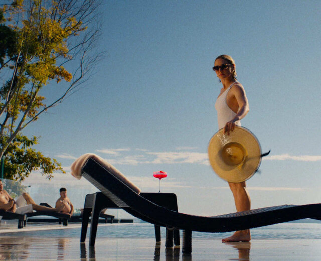 Экранизация поп-психологического бестселлера «К себе нежно» с Кариной Разумовской выйдет в прокат весной