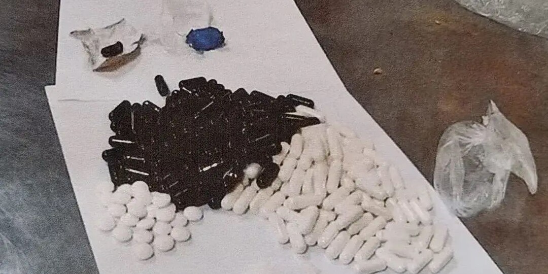 Более 200 капсул с наркотиками пытались пронести в СИЗО Пятигорска