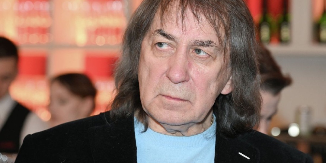 Женитьба на «дуре», встреча с Джеки Чаном и дружба с Япончиком: удивительные факты о создателе сериала «Бригада» Александре Иншакове