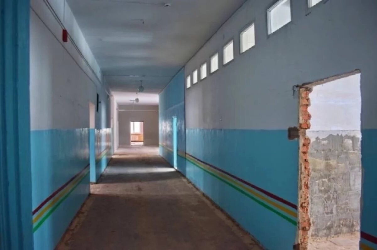    Не тех подрядили.
