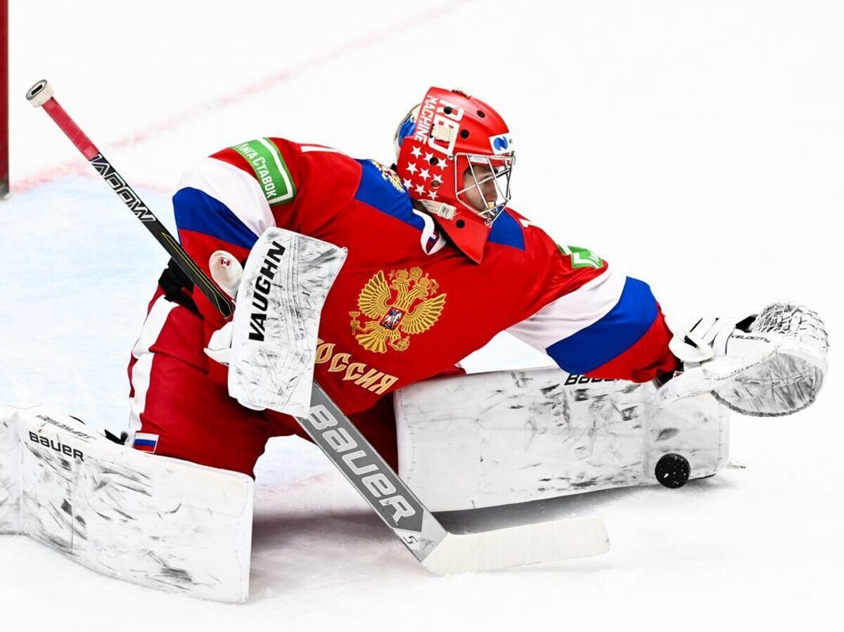    Эпизод матча между командой "Россия 25" и сборной Белоруссии | © Фото : соцсети Федерации хоккея России