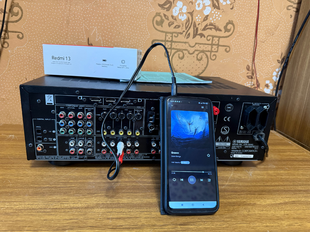 Проводное подключение телефона или телевизора к аудио ресиверу