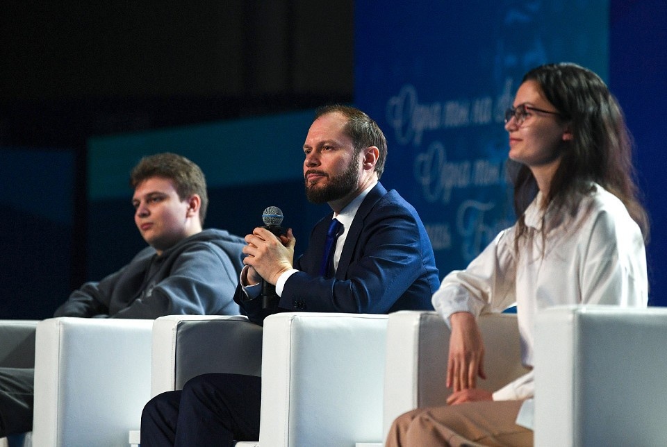    Об утвержденном перечне специальностей сообщил на форуме глава региона Виталий Королев. ПТО