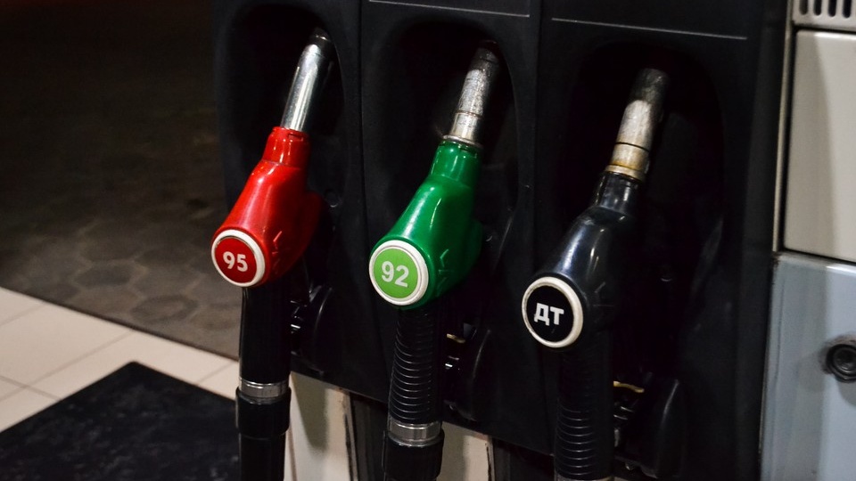 В Ростовской области одобрили идею продавать бензин по паспорту