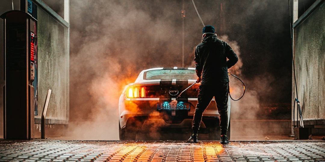 Автомойки вместо Кремниевой долины: неожиданные лидеры рынка труда в США