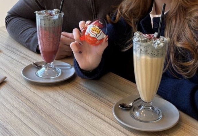 Сделала скрин на офиц странице в соц сети кафе, чтобы показать вам оба напитка