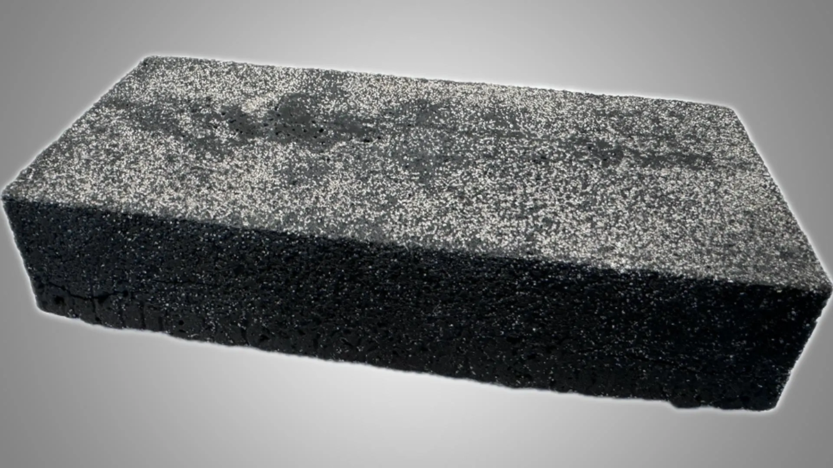    Новый строительный материал отличается прочностью, долговечностью и возможностью вторичной переработки.