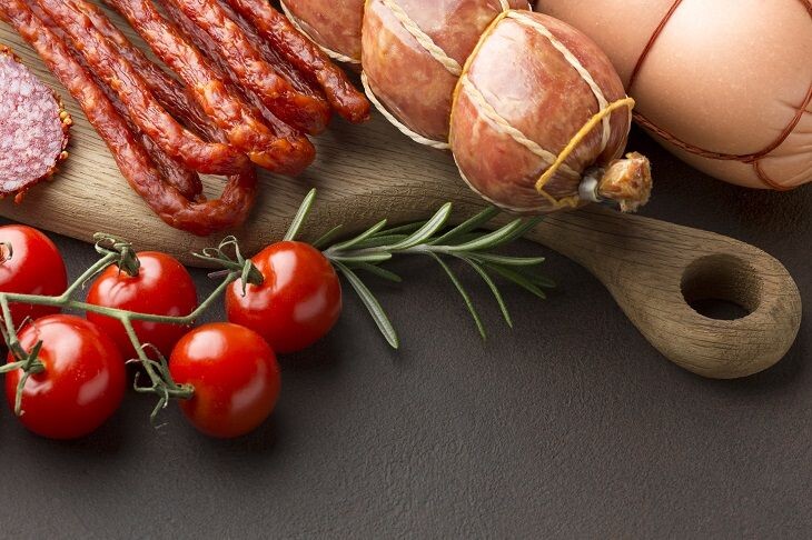 Колбаса и овощи подорожали в Ставропольском крае за неделю