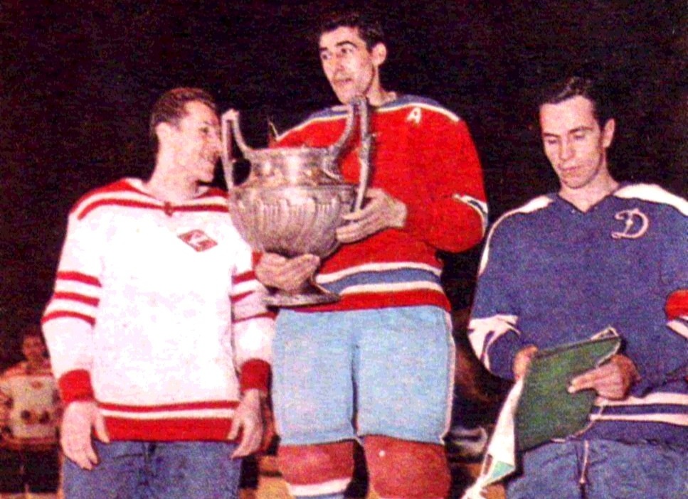 фото из открытых источников (капитаны команд - призеров чемпионата СССР)