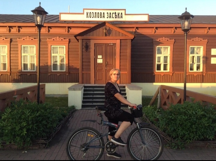 5 лет назад вечером)