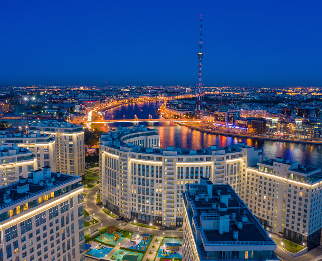 Средняя цена квартиры на вторичном рынке элитного жилья Петербурга выросла на 18% за год