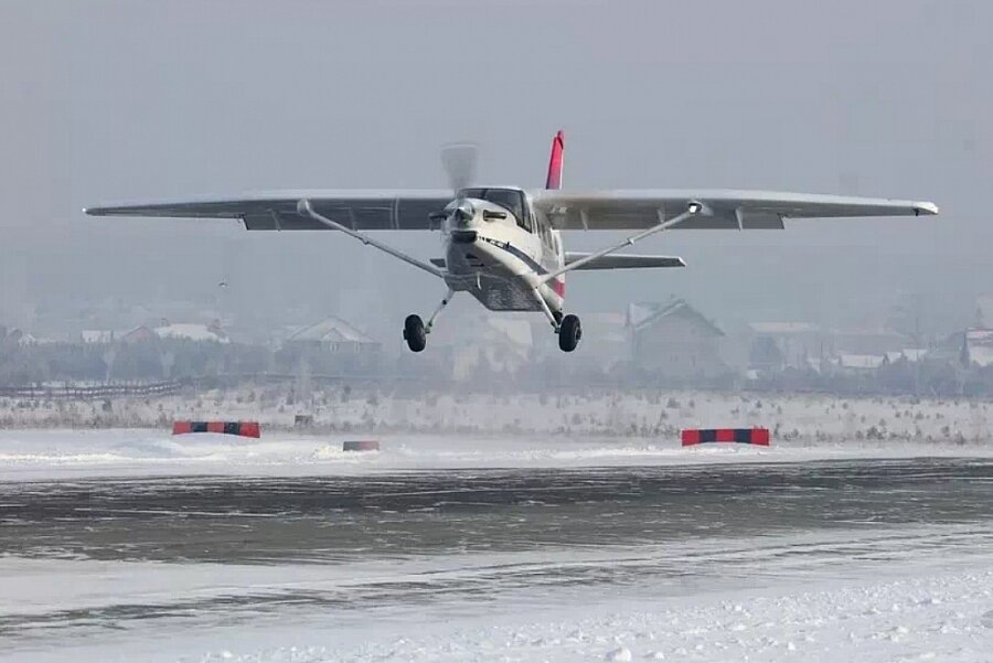 Самолёт ЛМС-901 «Байкал» успешно прошёл первый испытательный полёт. Источник: aex.ru
