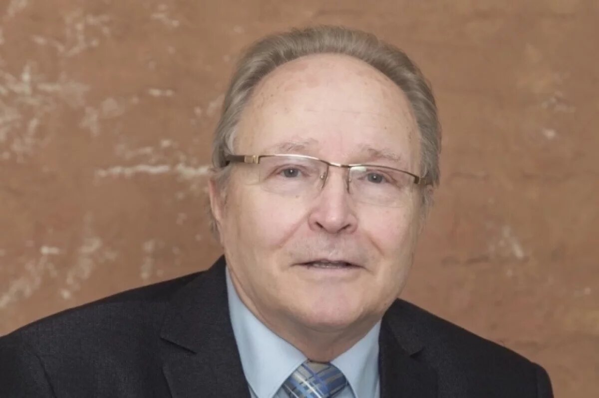    В Челябинске скончался профессор ЧелГУ Петр Иванович Чернецов