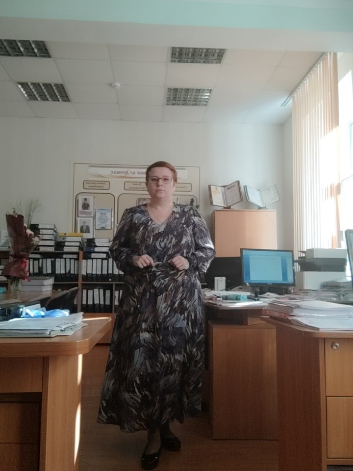 Это я в той, учительской жизни