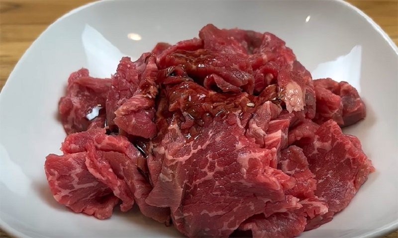 Превращаем обычное мясо в шедевр: азиатские приёмы для яркого вкуса и мягкости