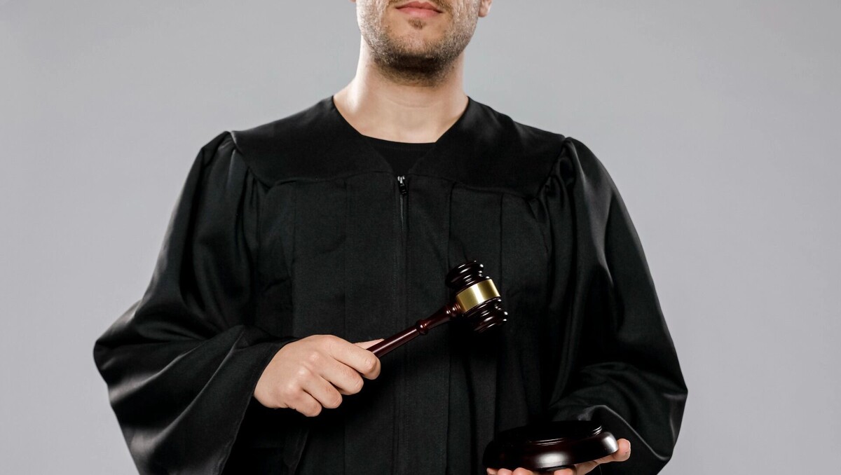    Дон стал ледышкой, а «команда Голубева» пойдет под суд   freepik / freepik