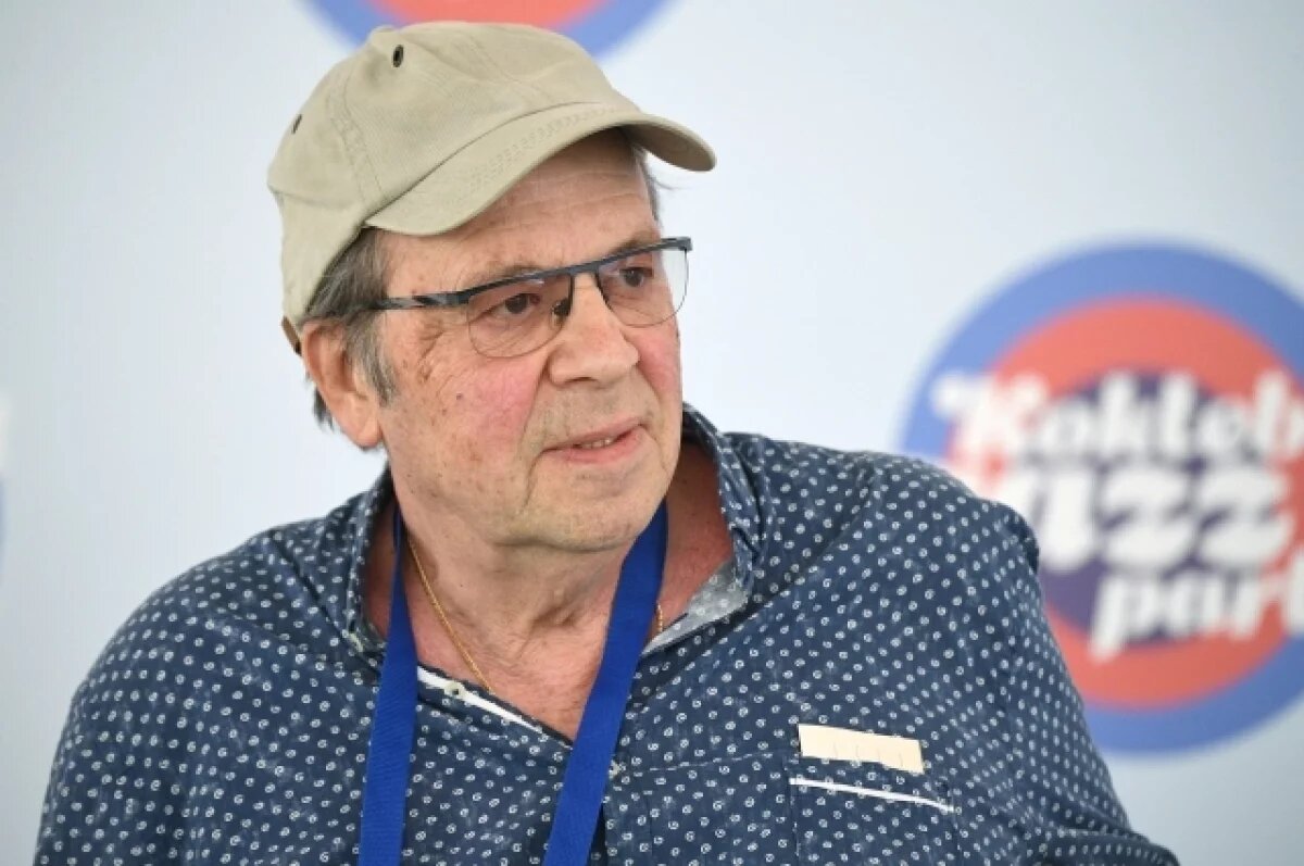    Пианист и композитор Игорь Бриль перенес операцию