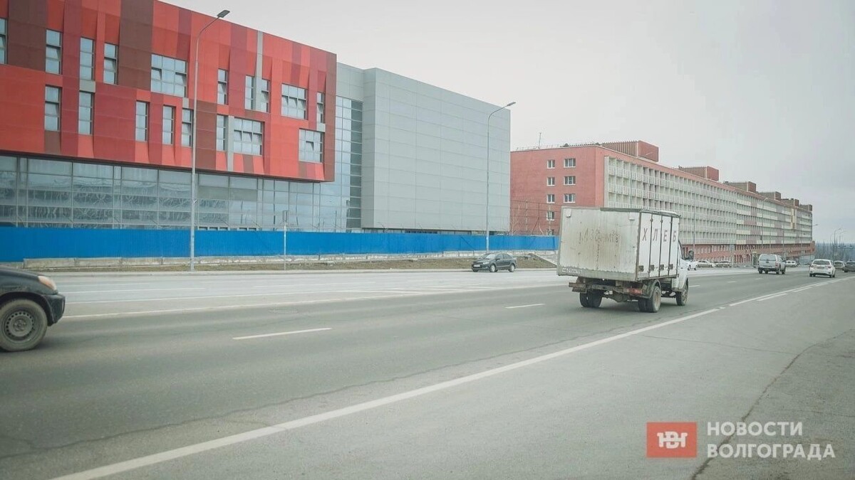    Баскет Холл у подножия Мамаева кургана   novostivolgograda.ru