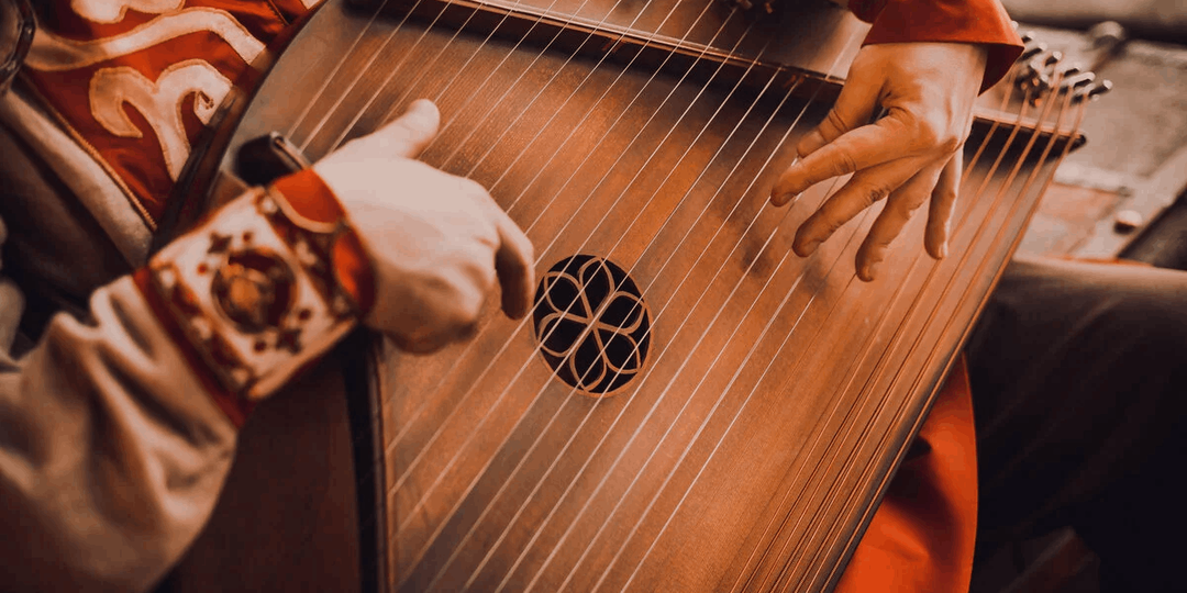 Гусли на Руси: почему древний инструмент оказался под запретом? Взгляд Светланы Жарниковой