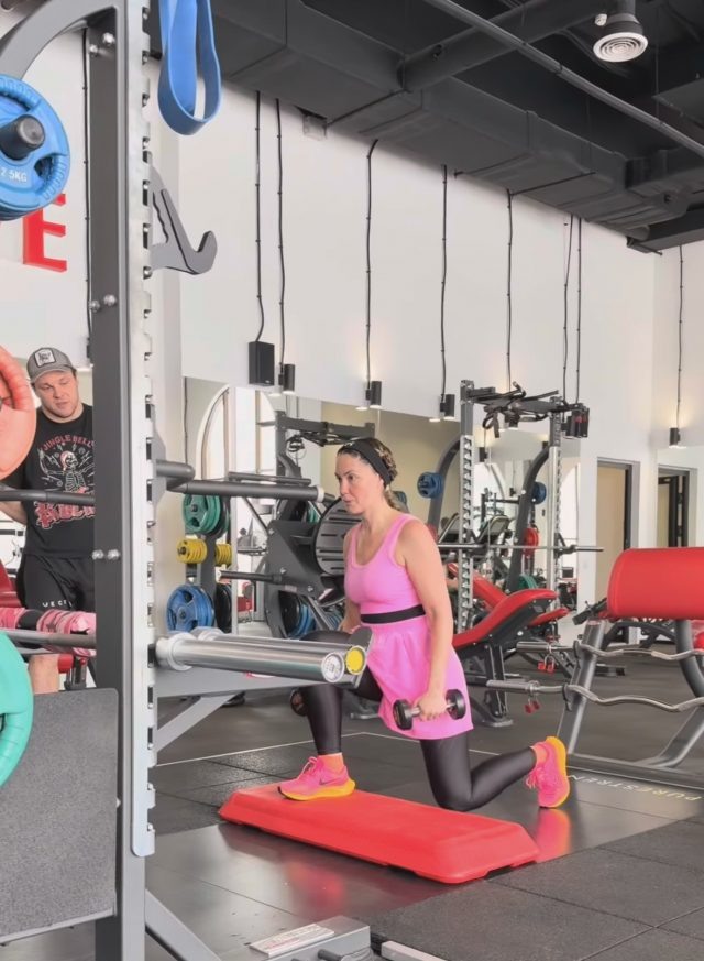    Агата Муцениеце. Фото: @agataagata (Instagram*)