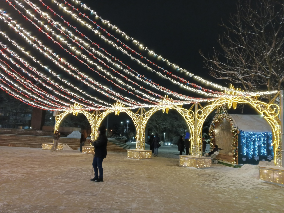 Плащ Снегурочки. Фото Галины Малышевой.