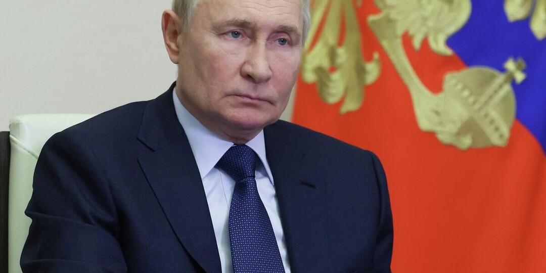 Путин дал поручения по развитию отечественной электроники