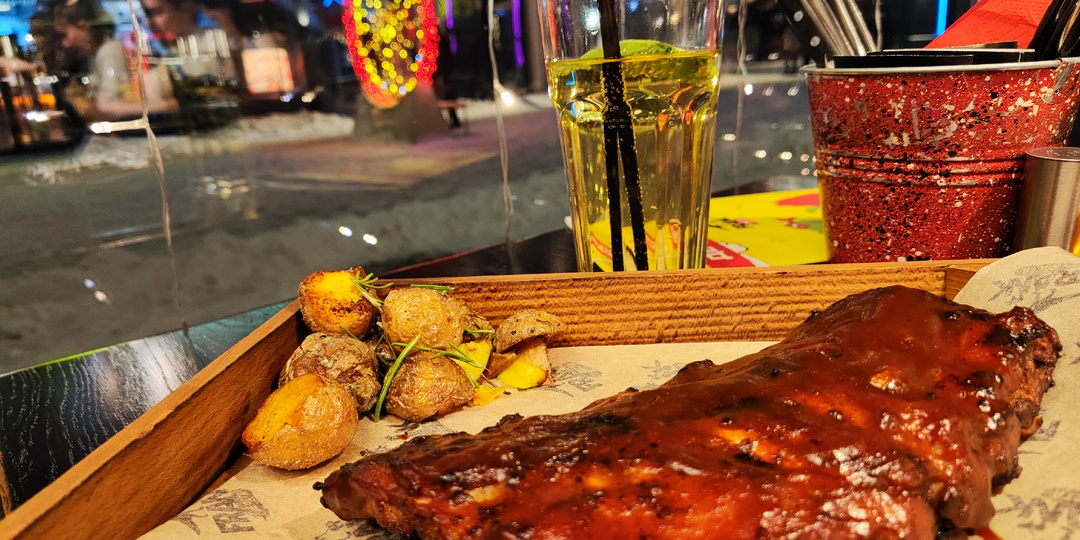 Наш ужин за 4600 в ресторане Frank by Баста на ВДНХ