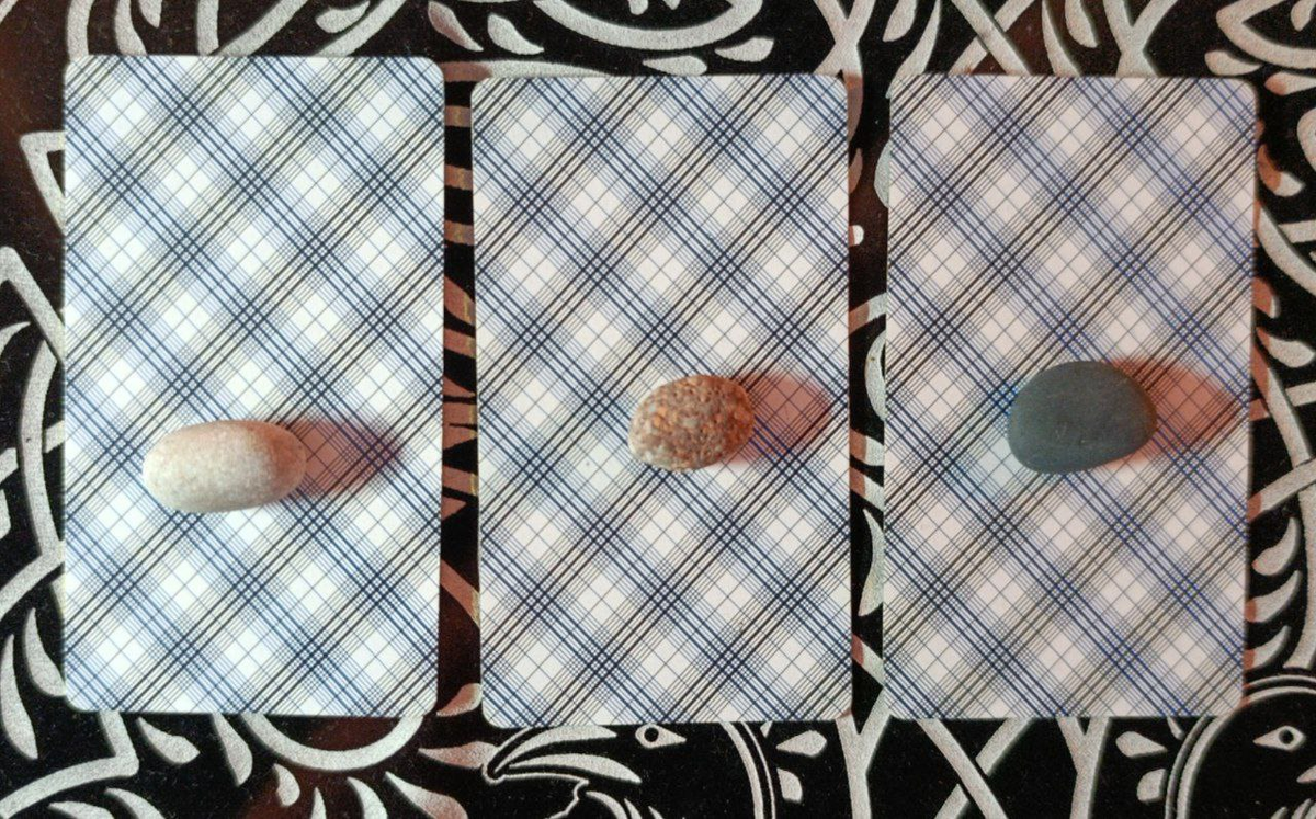 Гадание на порчу и негатив