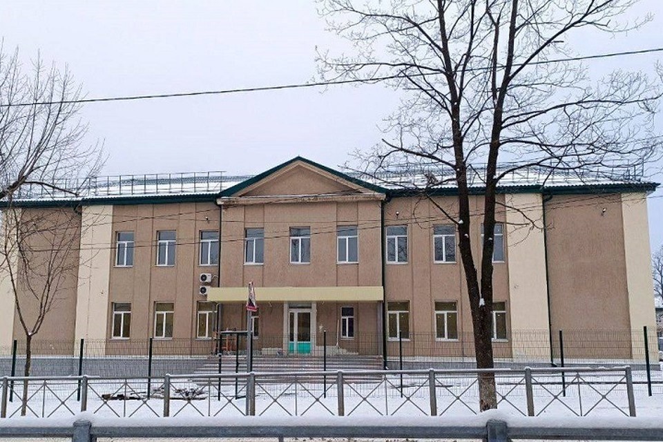    В Мариуполе завершают восстановление школы, построенной в середине прошлого века. Фото: УТНКР