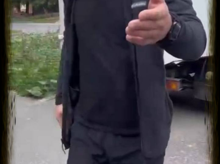 В Ульяновске мигрант из Азербайджана Натиг Асадов напал на пожилого мужчину, пенсионера МВД, из-за парковки. Возбуждено уголовное дело.