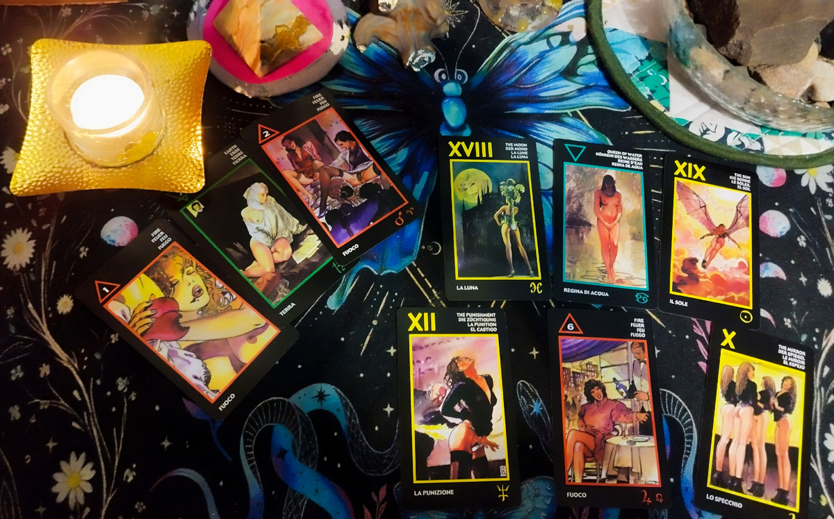 Сколько страсти в этих картах... И ожидания...