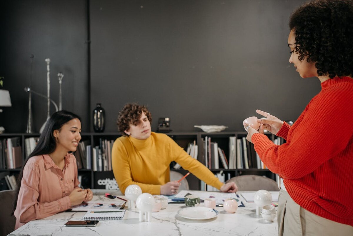 Фото взято из сайта https://www.pexels.com/photo/7674612