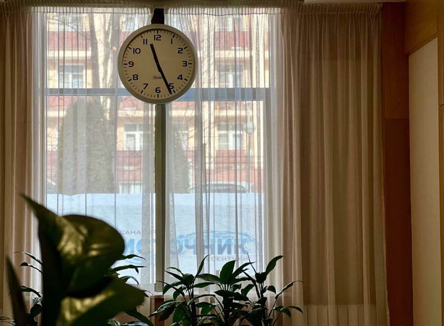 ... И время ни на миг не остановишь... Фото автора канала